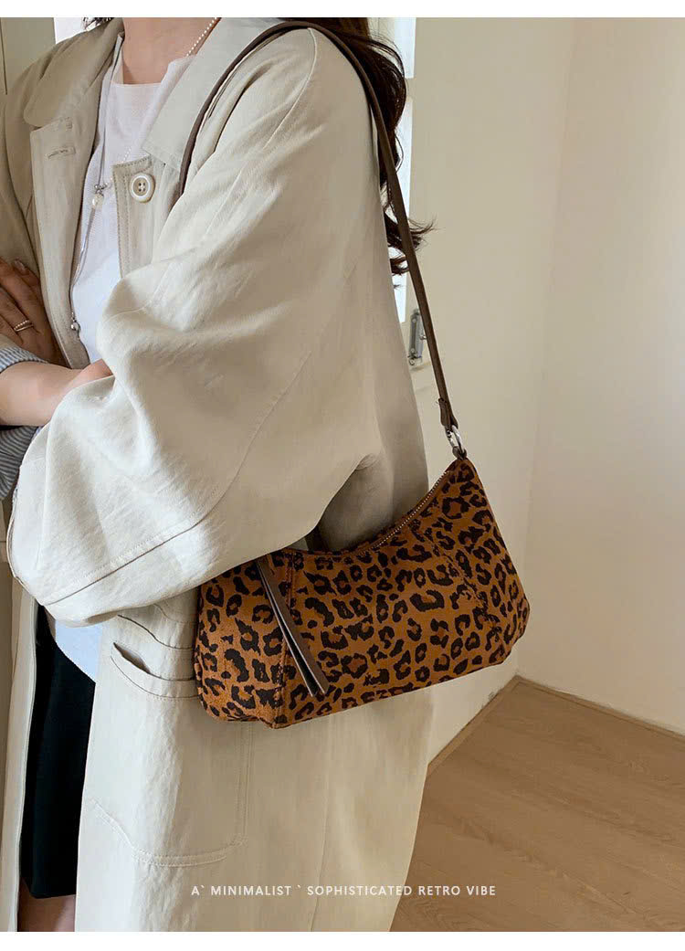 Túi Da Lộn Size Nhỏ Có Dây Đeo Phù Hợp Đi Chơi - tt251062