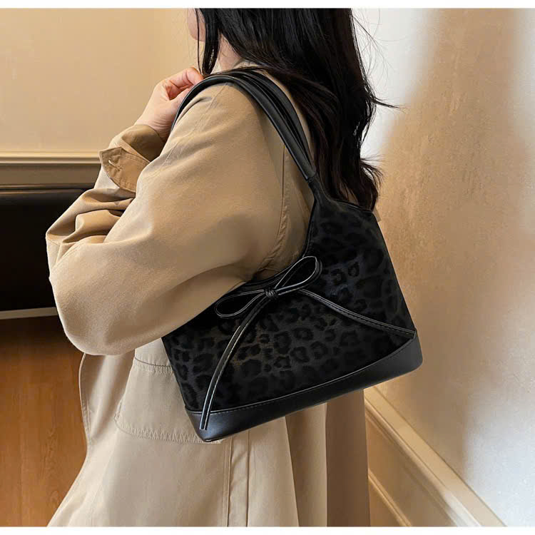 Túi Da Lộn Size Vừa Phù Hợp Đi Làm Đi Chơi - tt251073