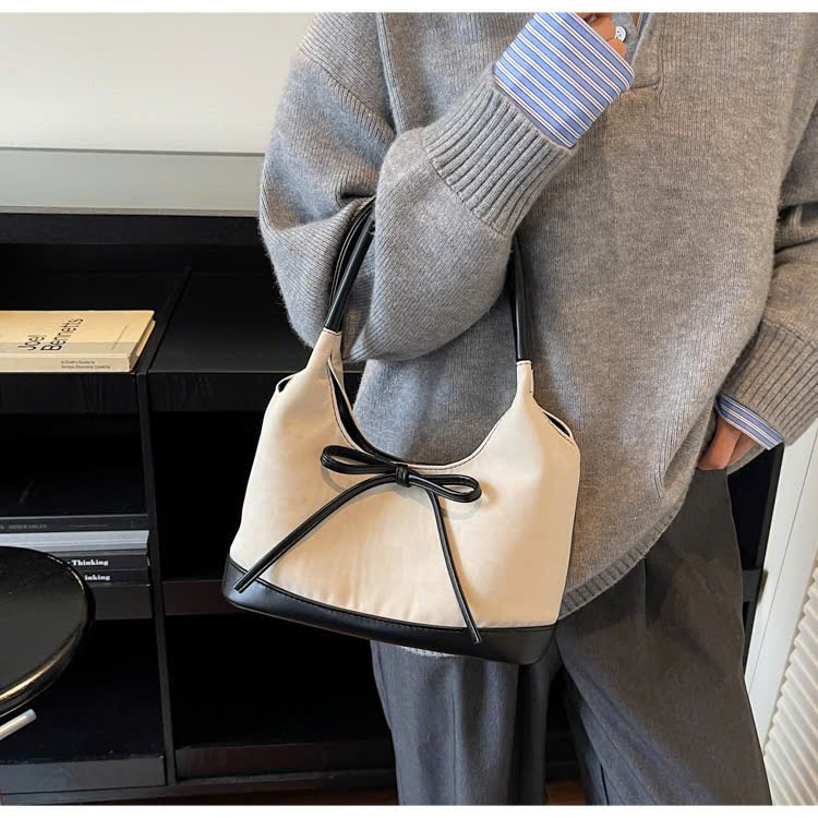 Túi Da Lộn Size Vừa Phù Hợp Đi Làm Đi Chơi - tt251073