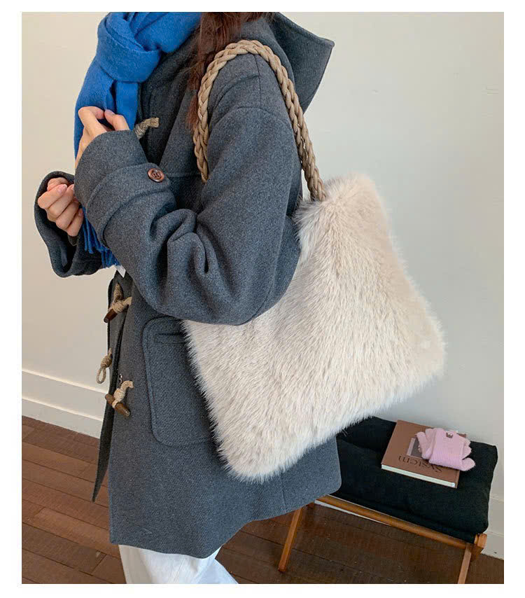 Túi Lông Size To Rộng Rãi Đựng Nhiều Đồ - t251235