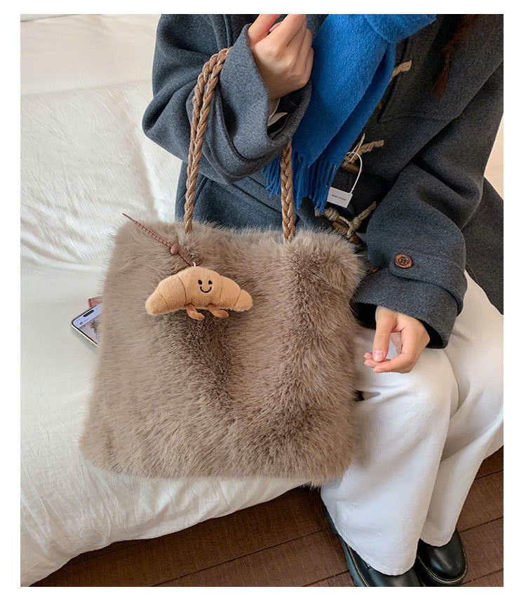 Túi Lông Size To Rộng Rãi Đựng Nhiều Đồ - t251235