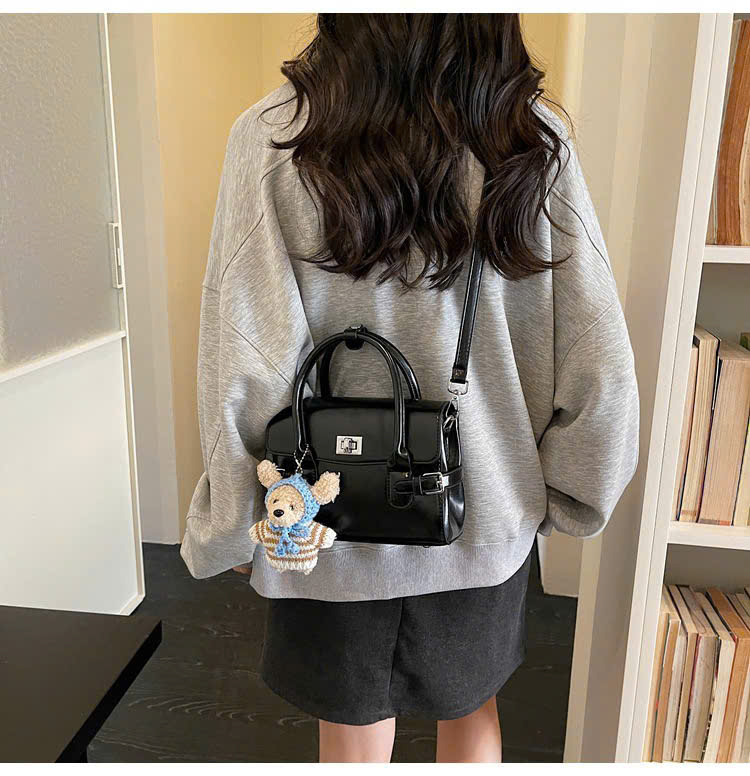 Túi Xách Size Vừa Form Đẹp Hằng Ngày - tt250343