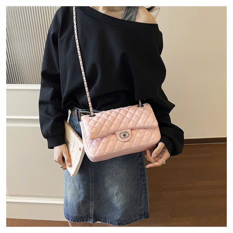 Túi Size Vừa Dễ Mix Match - tt260510