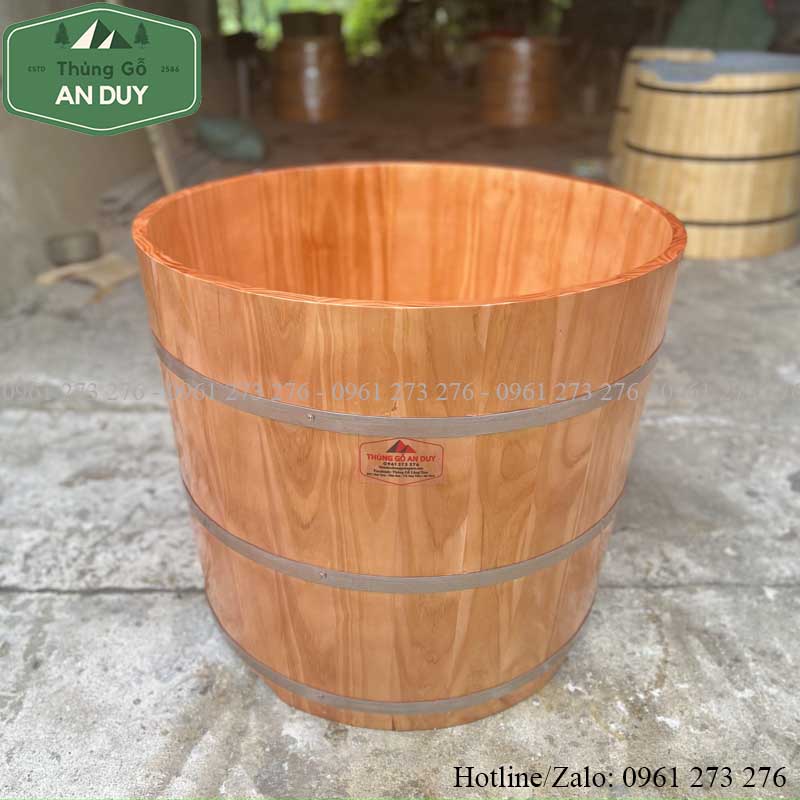 Tắm Trong Bồn Tắm Bằng Gỗ: Lợi Ích Và Hướng Dẫn Sử Dụng