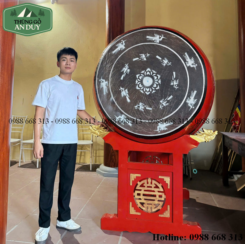 Mẫu trống đình chùa bằng gỗ hoàn thiện với kích thước phù hợp.