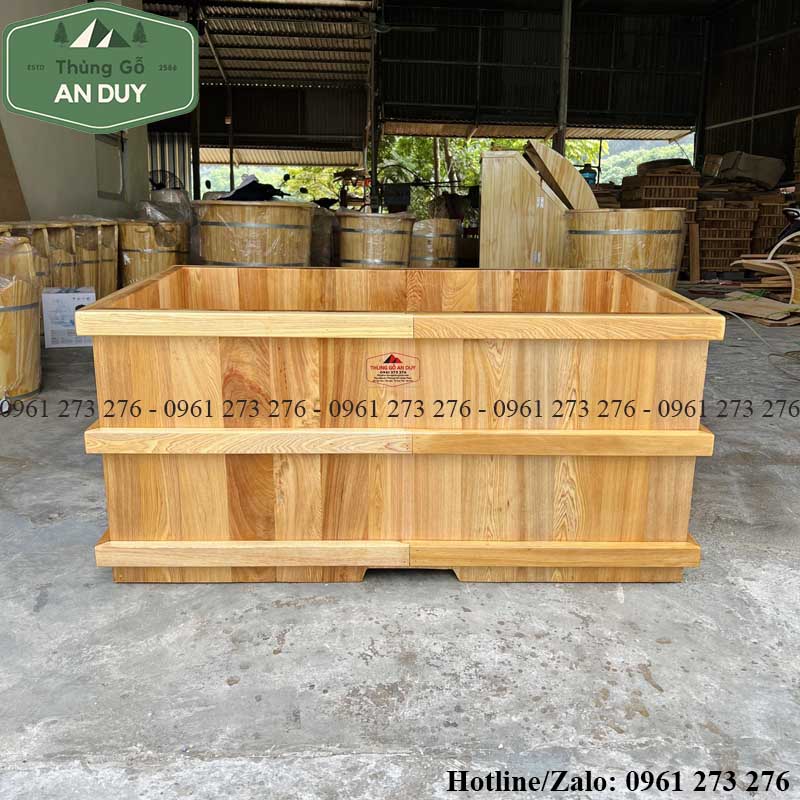 bồn tắm bằng gỗ kiểu nhật hình vuông