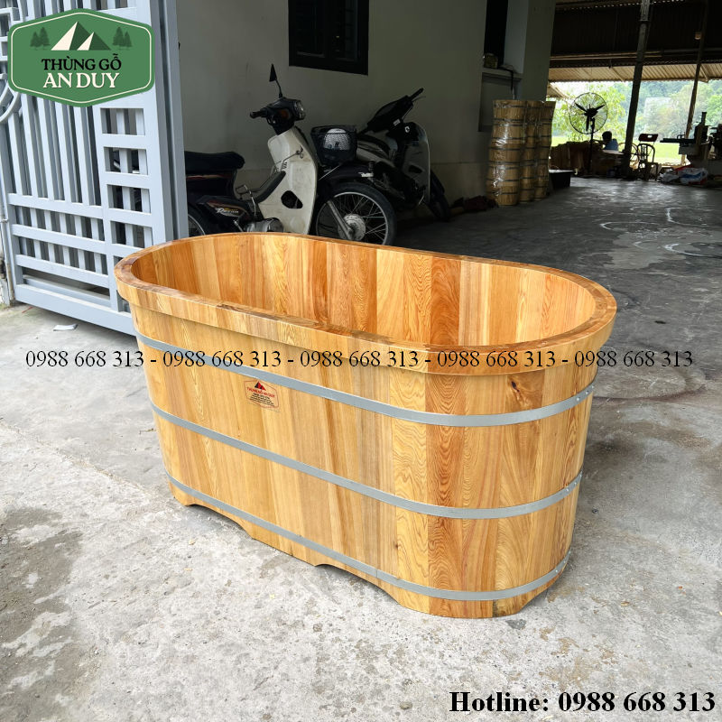 Bồn tắm gỗ Pơ Mu dáng nằm sử dụng trong Spa và Homestay.