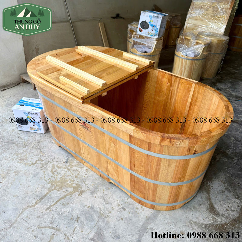 Miệng bồn tắm gỗ Pơ Mu bo viền.