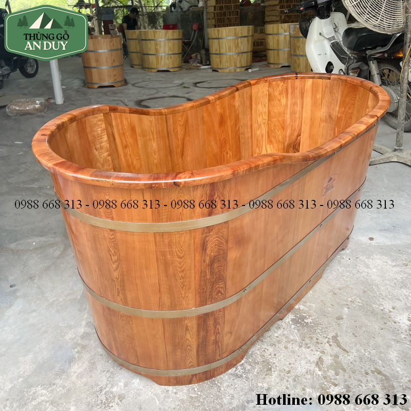 Thân bồn tắm gỗ bo viền dáng du thuyền với đai inox