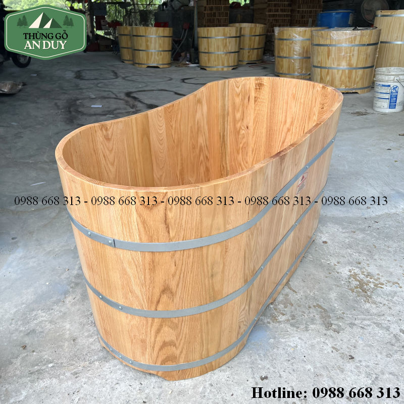Bồn tắm gỗ sồi Oval dùng trong phòng spa và resort