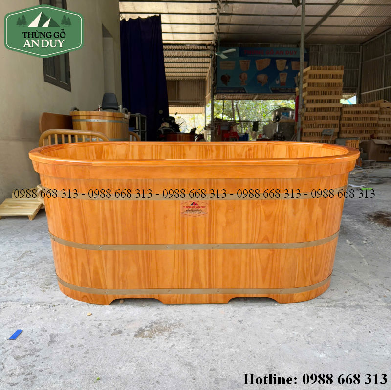 Bồn tắm gỗ thông bo viền cao cấp.
