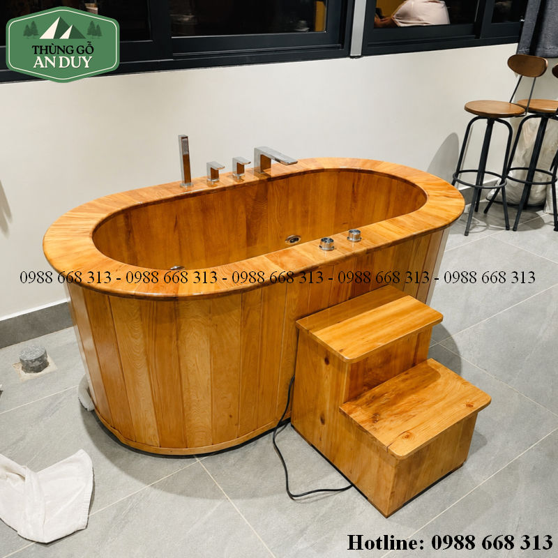 Bồn Tắm Sục Bằng Gỗ Pơ Mu 160cm