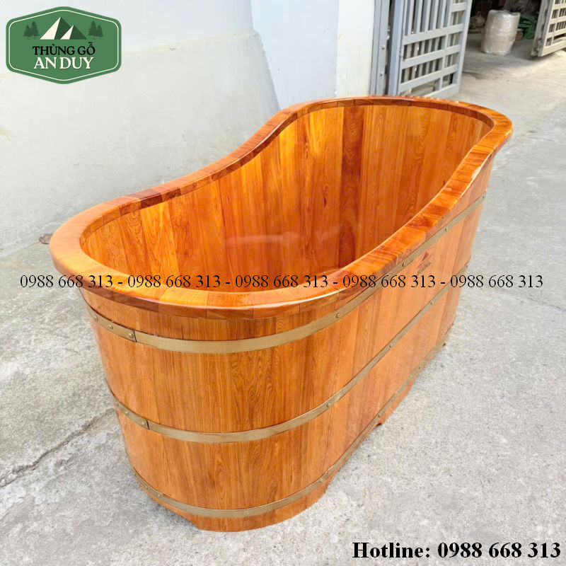 Kích thước bồn tắm gỗ oval dài 130 cm.
