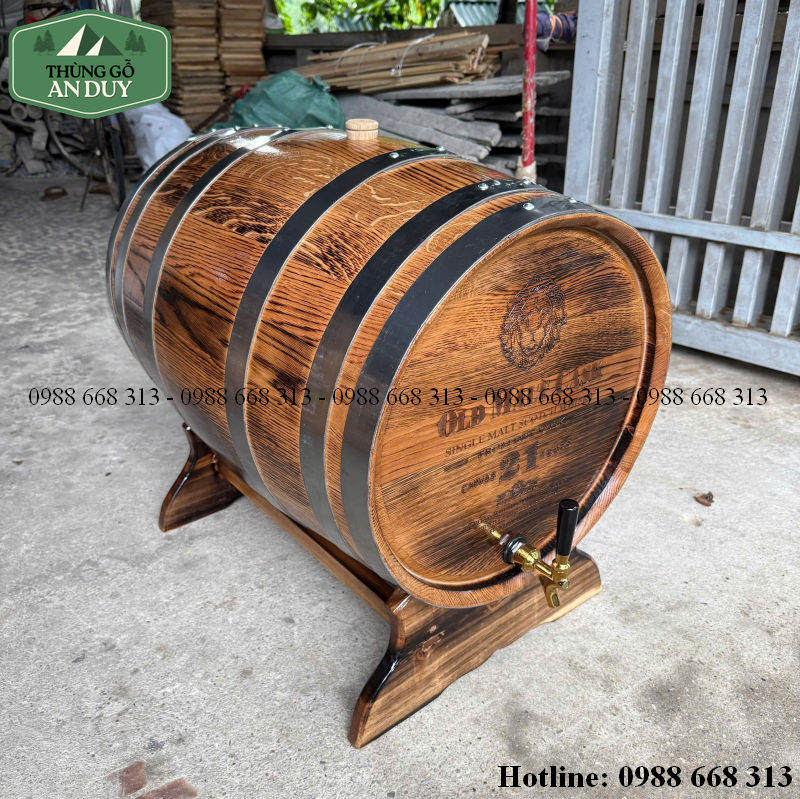Thùng gỗ sồi có vòi rót và chân đế