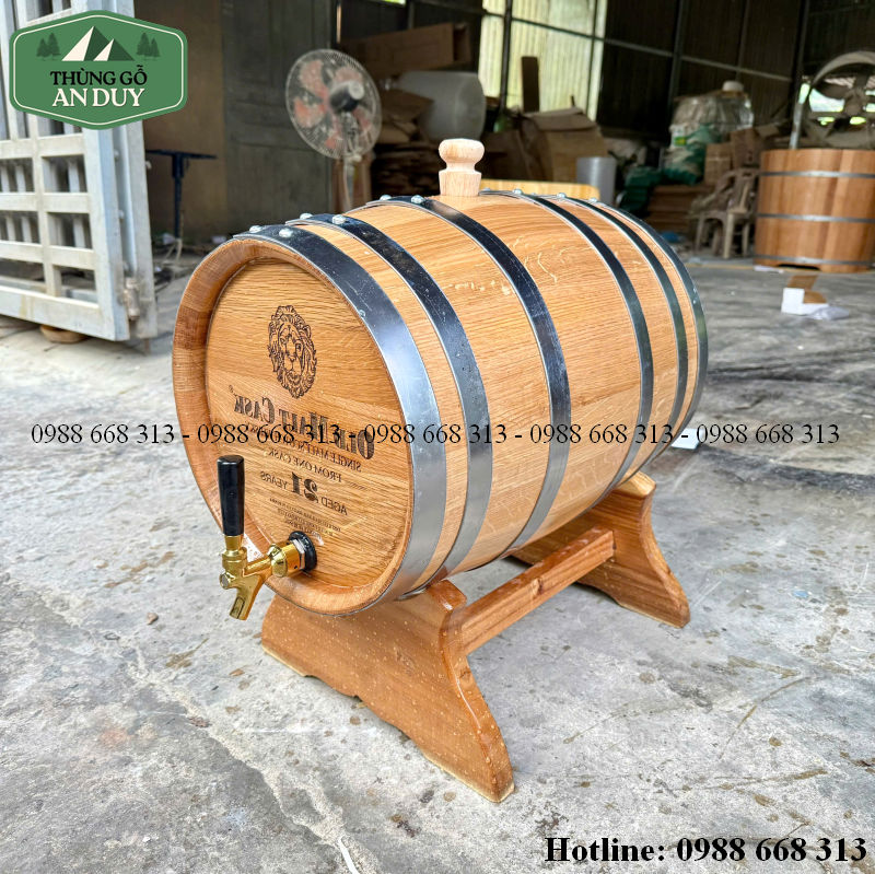 Thùng ngâm rượu gỗ sồi 30L có vòng đai và chân đỡ