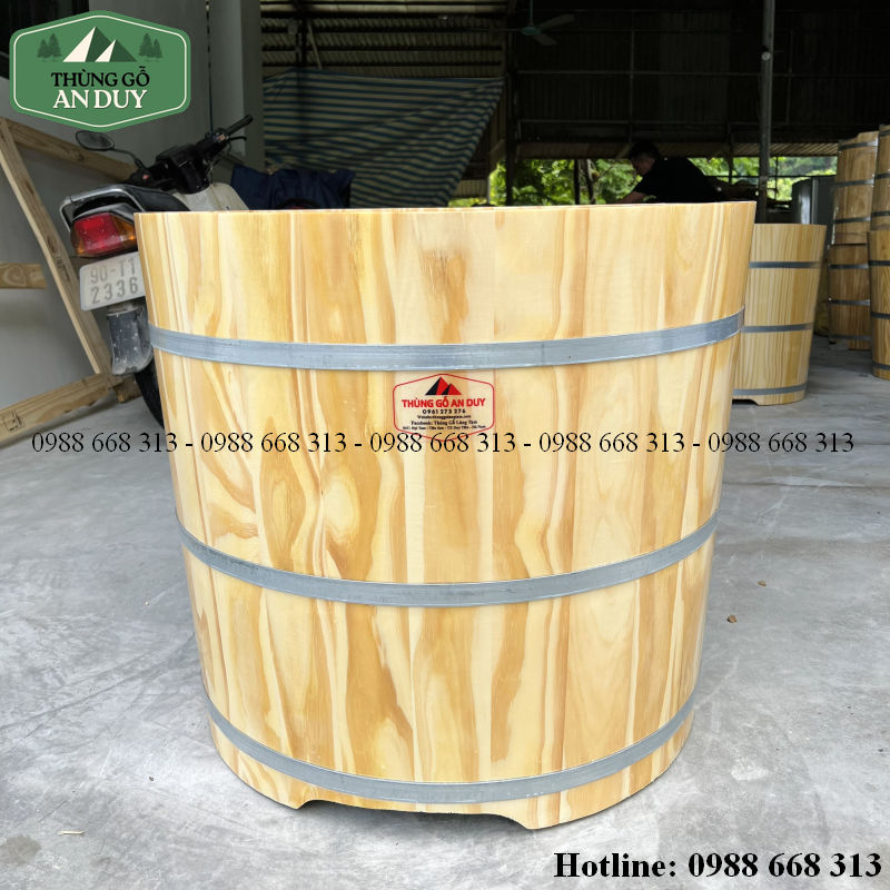 Thùng Gỗ An Duy cung cấp bồn tắm gỗ thông uy tín giá gốc tại xưởng.
