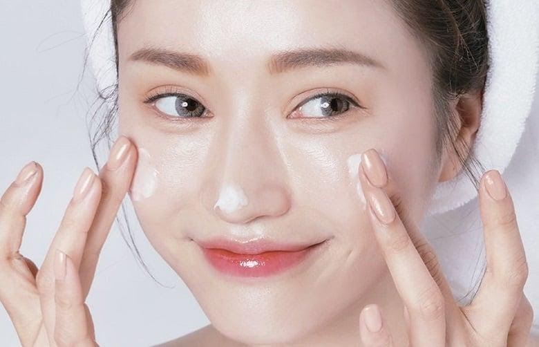 Bắt mạch làn da và bí quyết lựa chọn kem dưỡng ẩm phù hợp