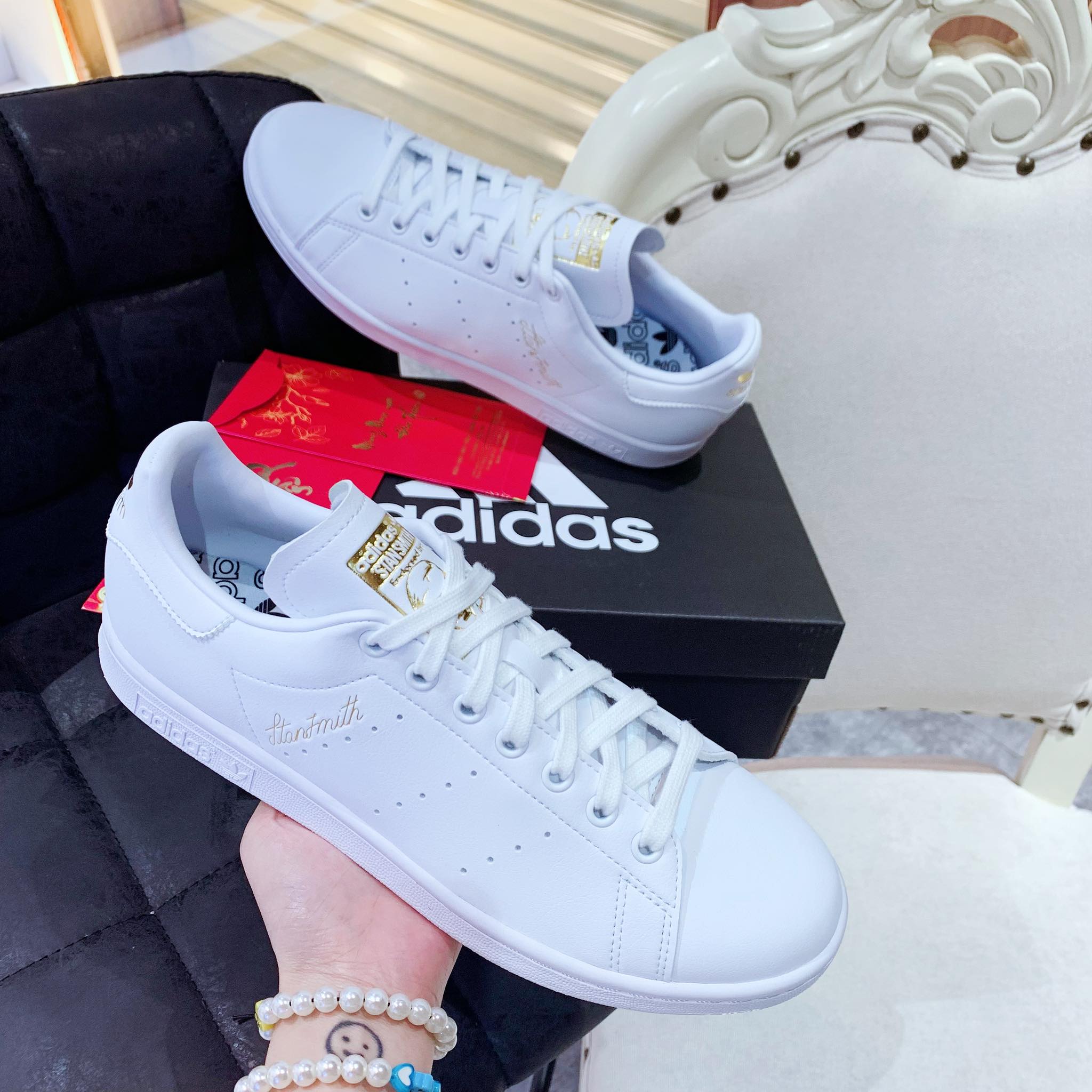 adidas h00307