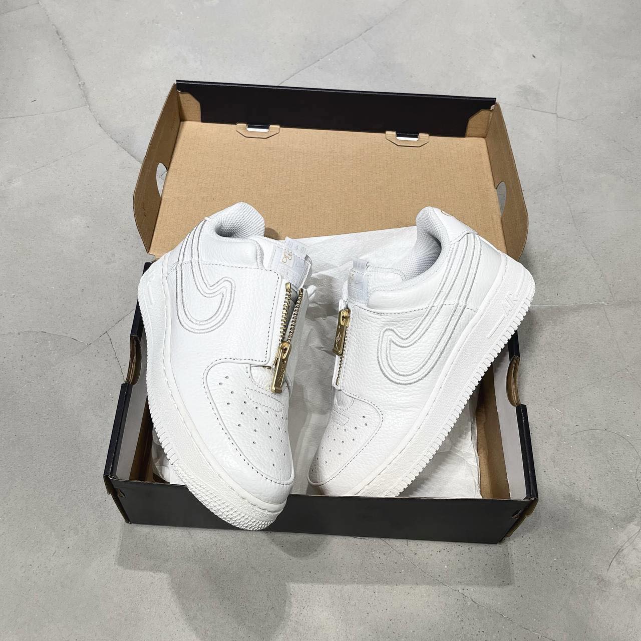 nike dm5036 100