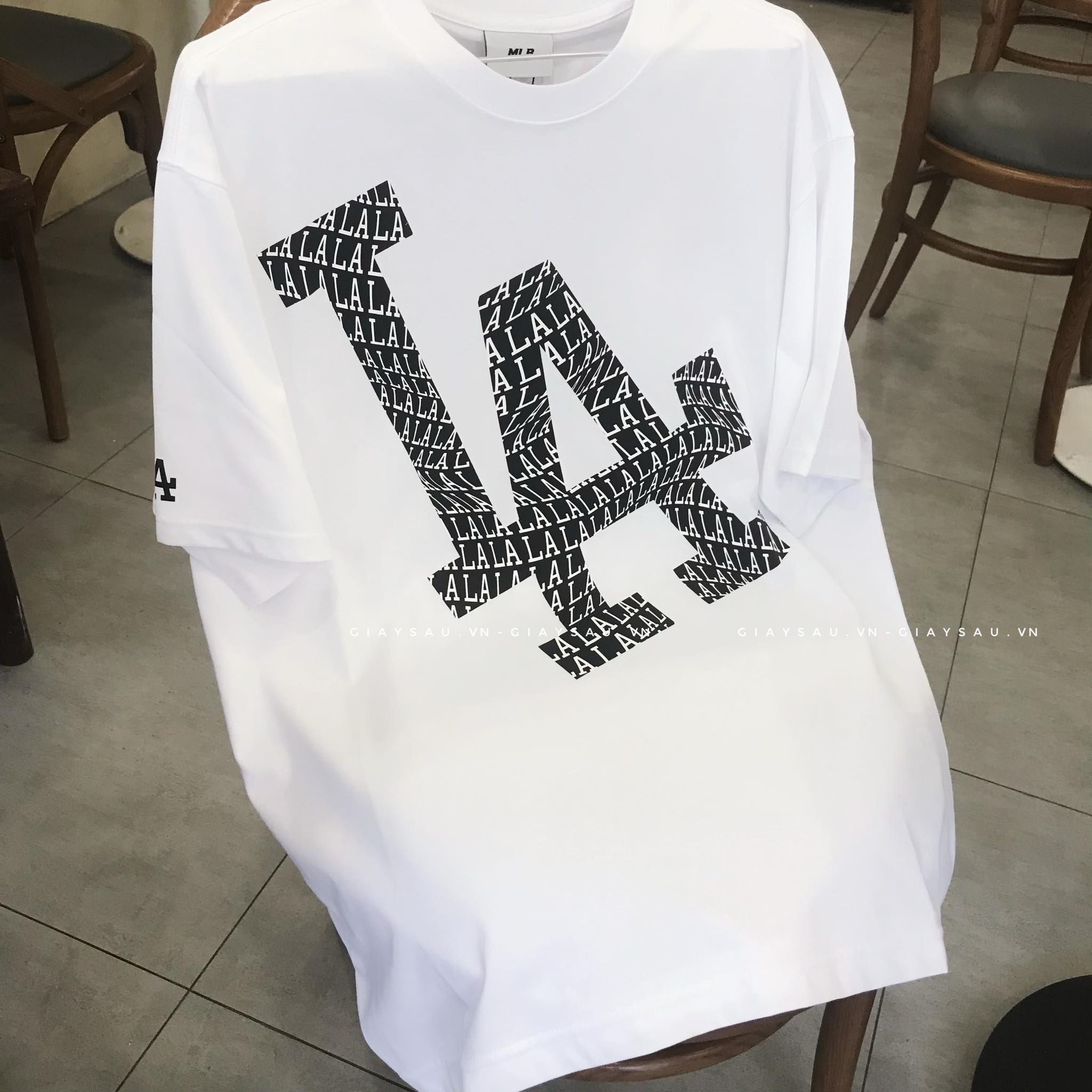 Áo Phông MLB Basic Mega Logo Overfit LA Dodgers Tshirt White  ogstorevn