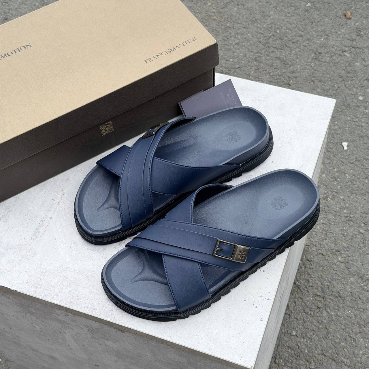 Dép Francis Mantini Velar Crossover 2 Sandal Navy