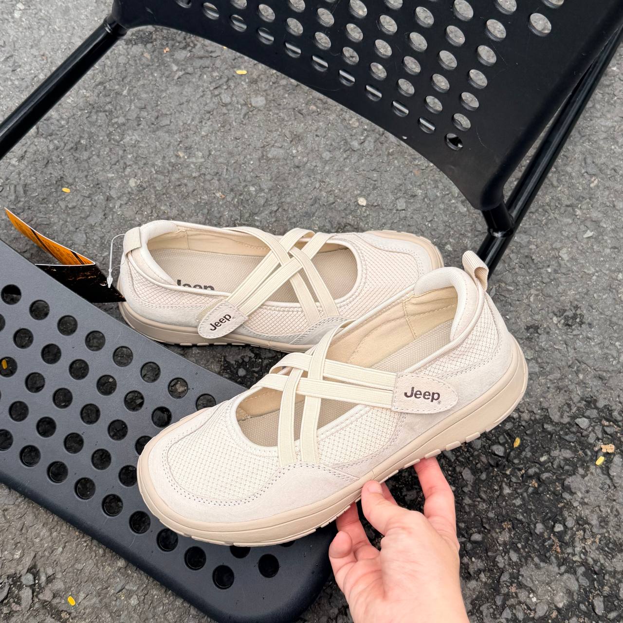 Giày Jeep Vintage Mary Jane Toe Ballet White-Grey P661W13310