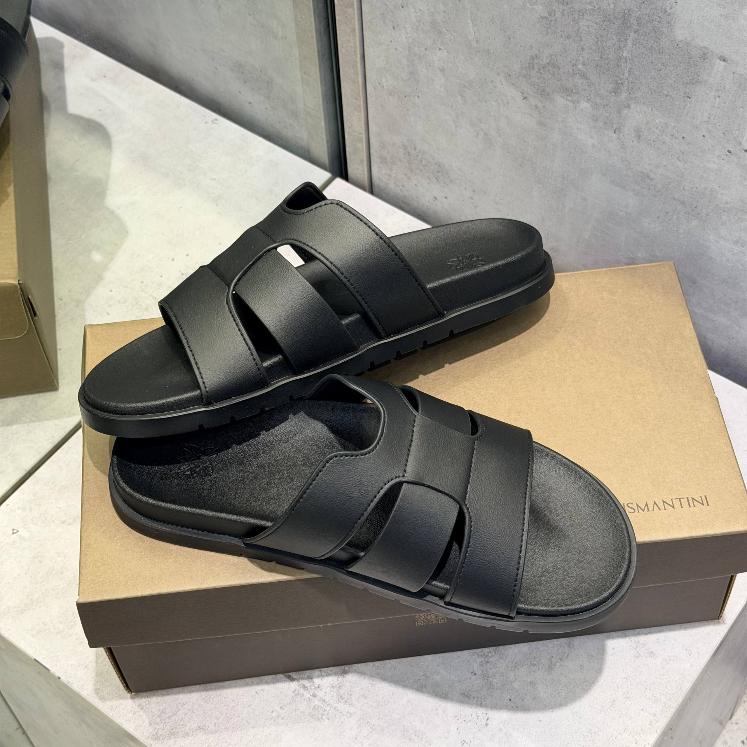 Dép Francis Mantini Velar Royale Black