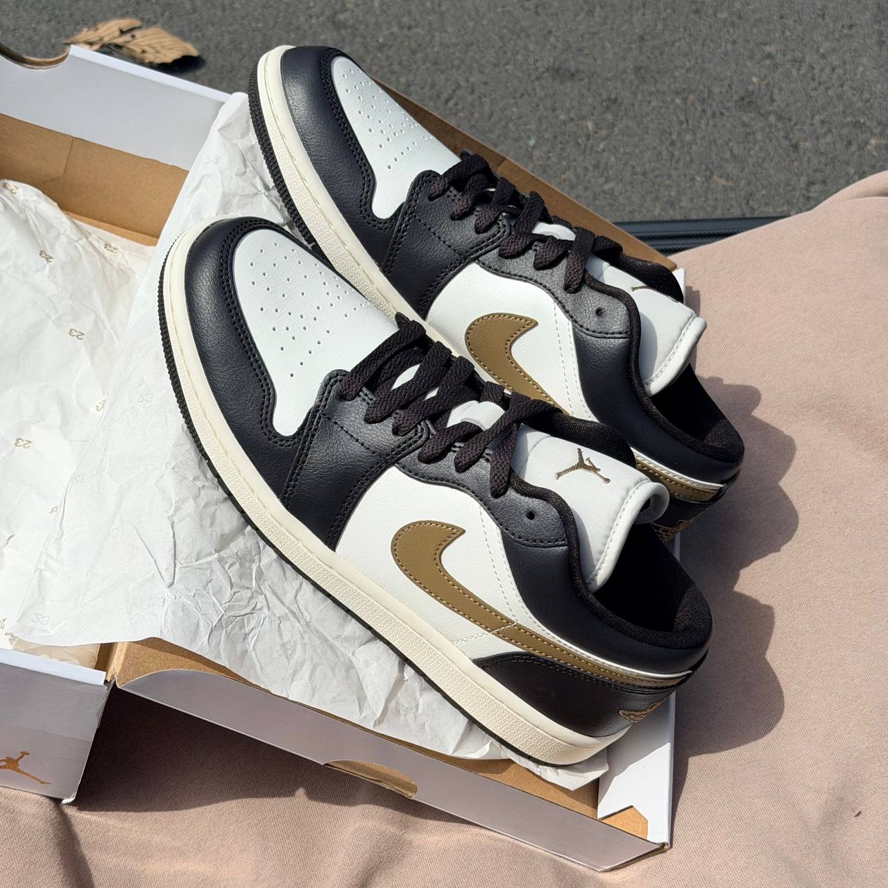 Giày Nike Air Jordan 1 Low Wmns Shadow Brown [ DC0774-200 ]