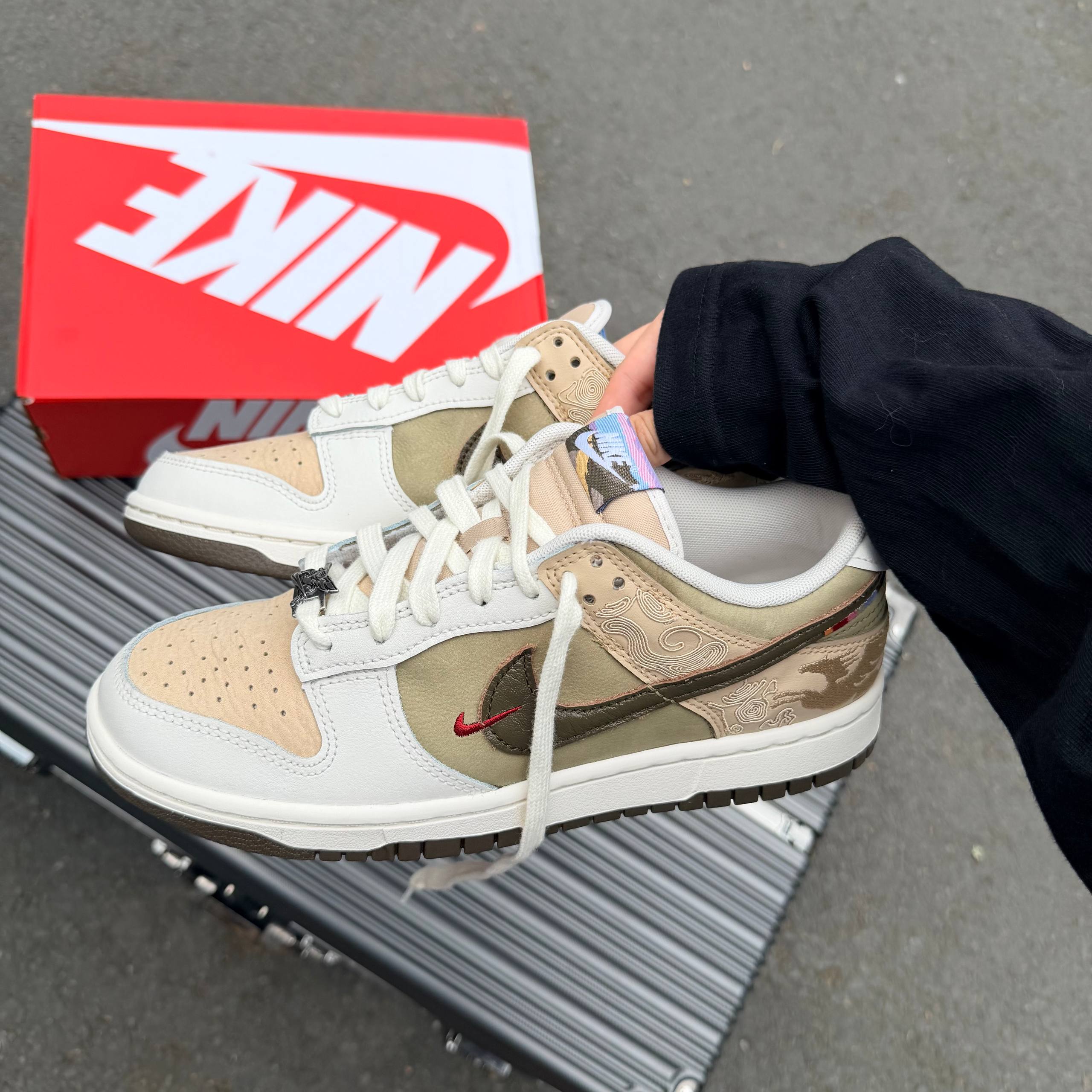 Nike Dunk Low CNY Pegasus “Neutral Olive” IQ1118-220