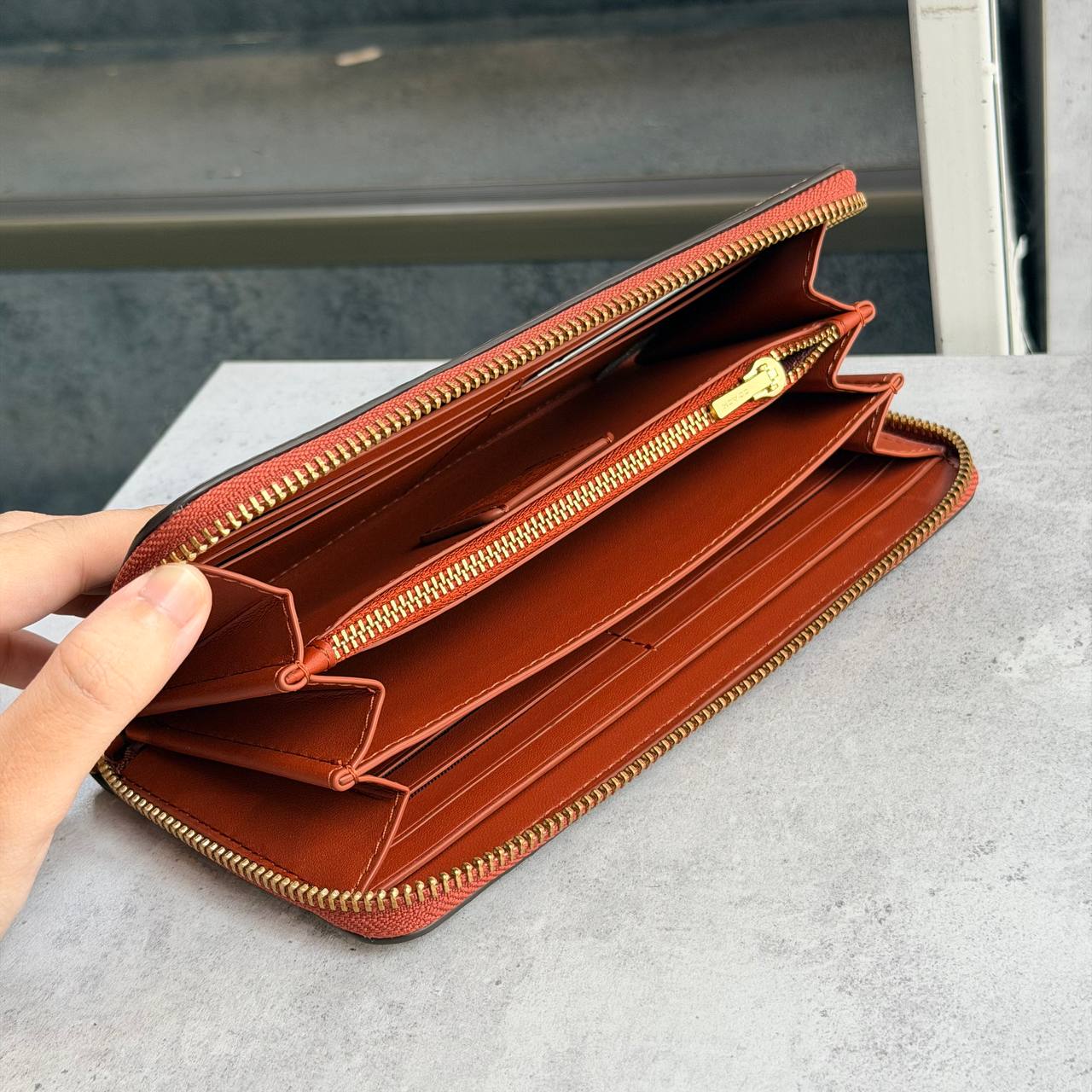 Ví Dài Coach Snoop Dog