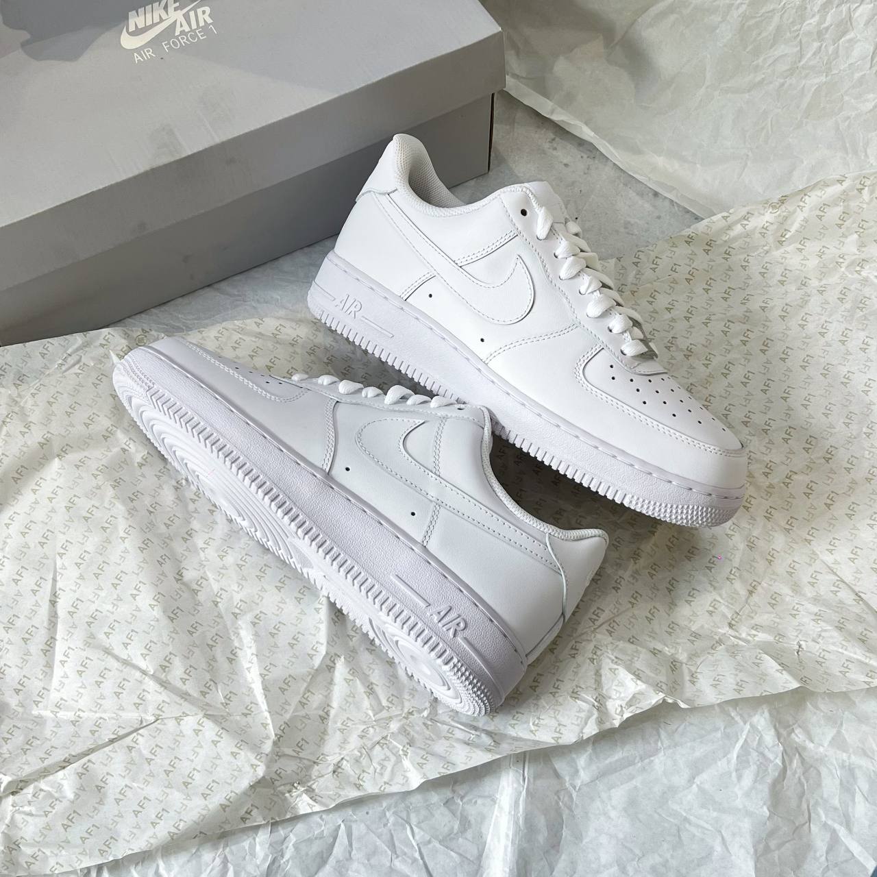 Giày Nike Air Force 1 Low White M [CW2288 111]