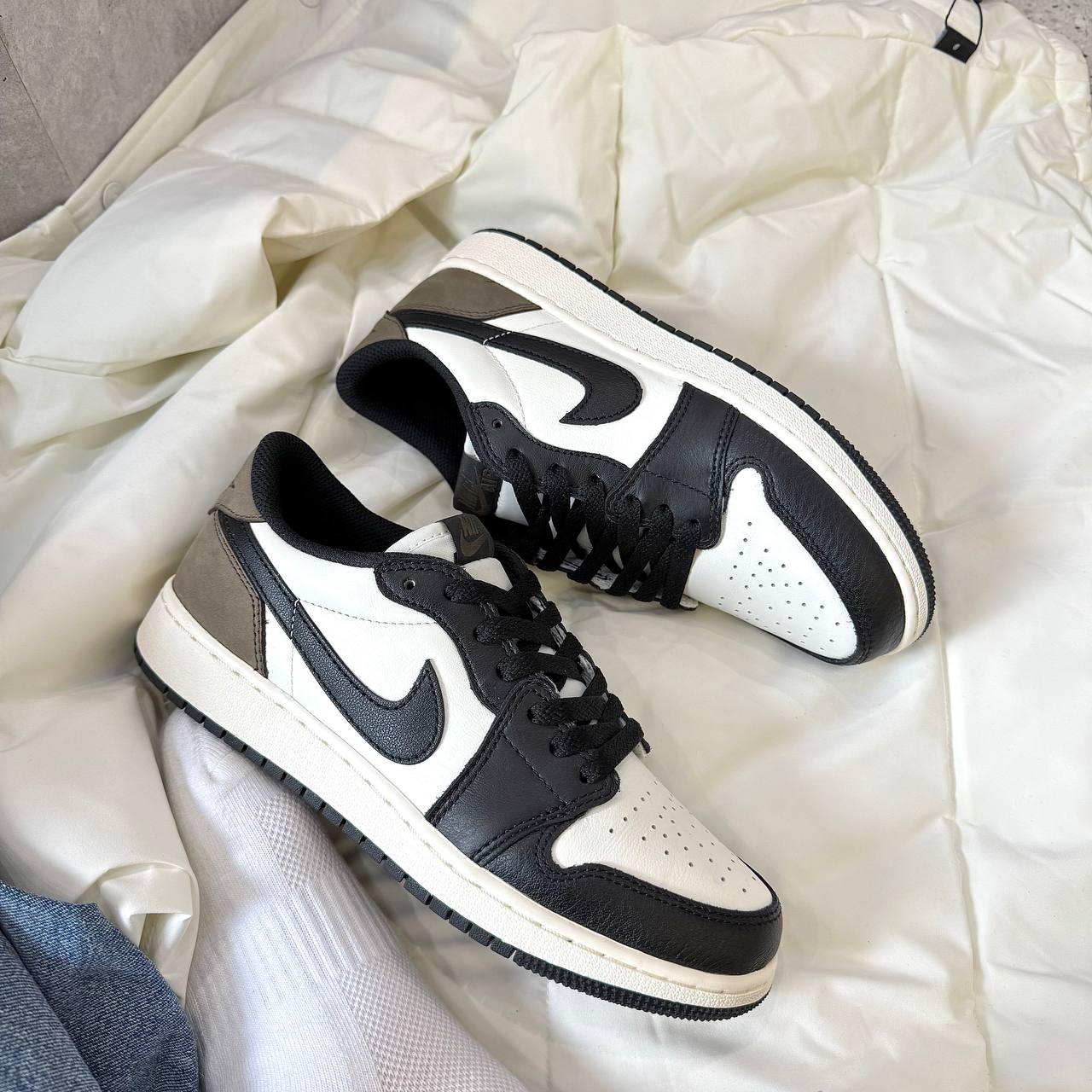 Giày Nike Air Jordan 1 Retro Low OG ‘Mocha’ [CZ0858 102]