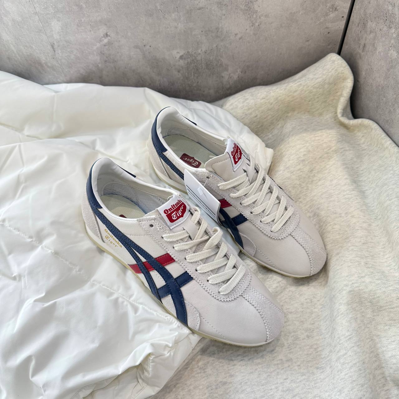 Giày Onitsuka Tiger RUNSPARK 'white/ blue ' [ 1183b480 107 ]