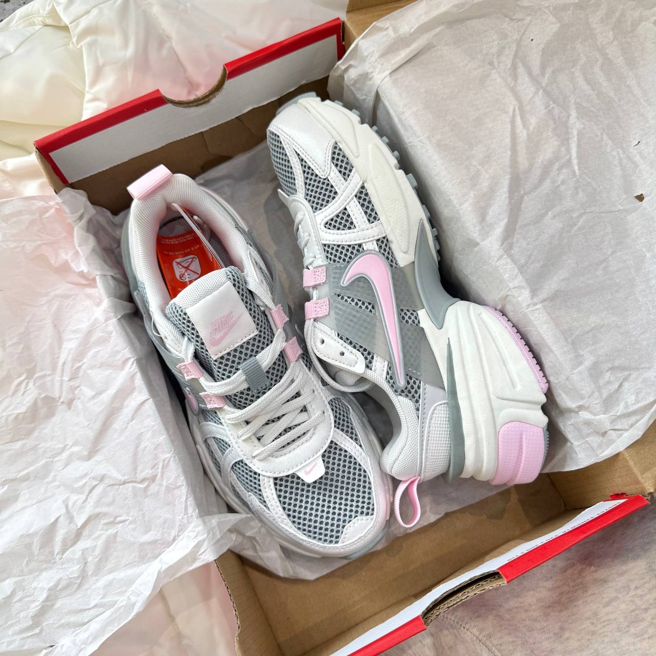 Giày Nike V2K Run ‘Light Pumice Pink Foam’ [HQ4046 001]