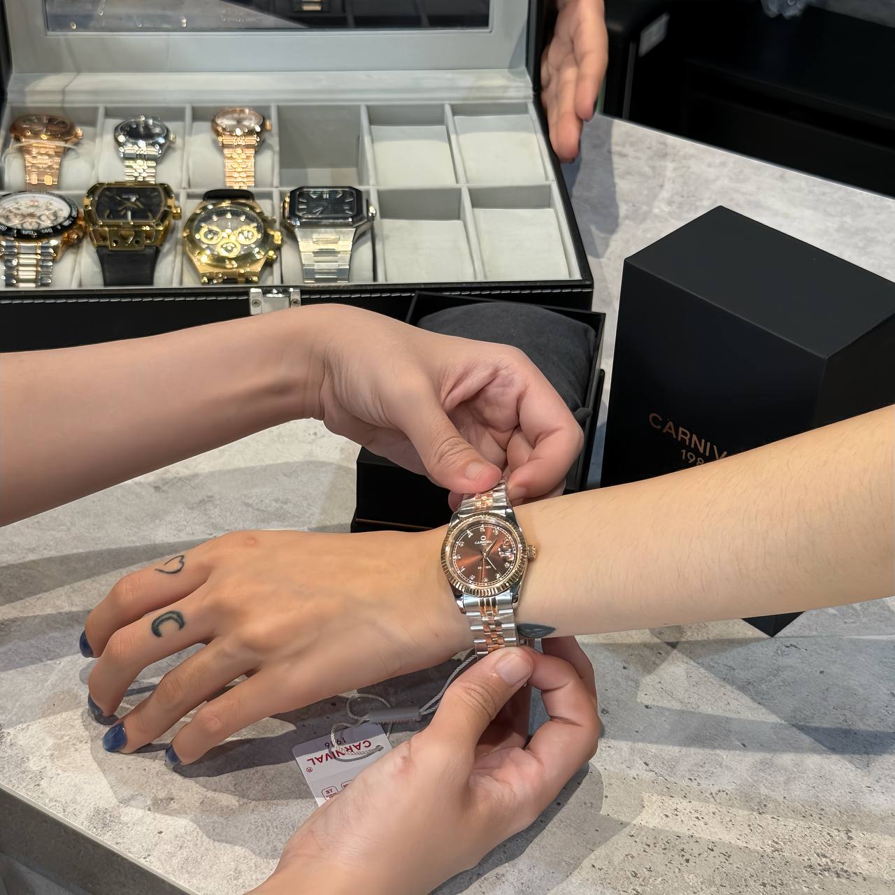 Đồng Hồ I&W Carnival Japan Quartz Sapphire ''Brown/Gold Brown Silver '' [8131L]