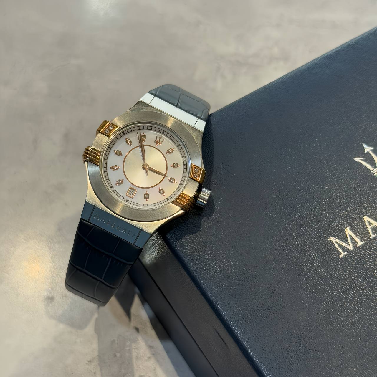 Đồng Hồ Maserati Potenza Chronograph Silver Dial Ladies Watch Navy ** [R8851108502]