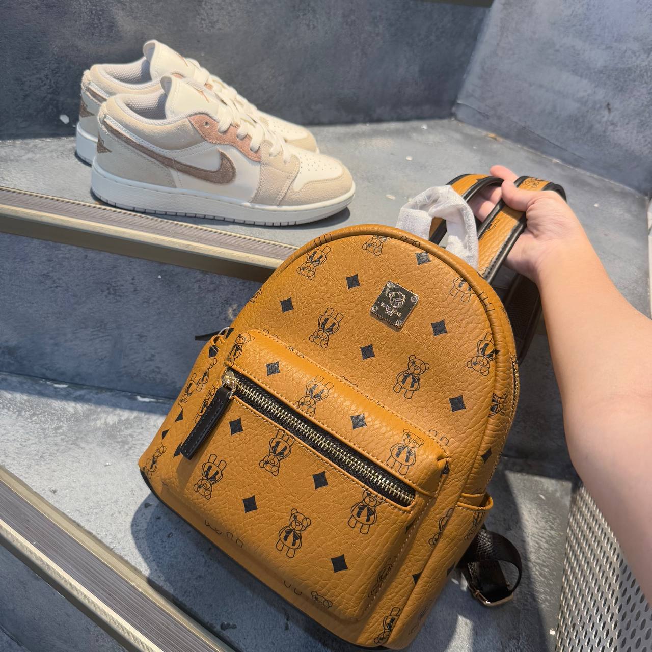 Balo TTWN Bear Monogram golden brown SIZE M