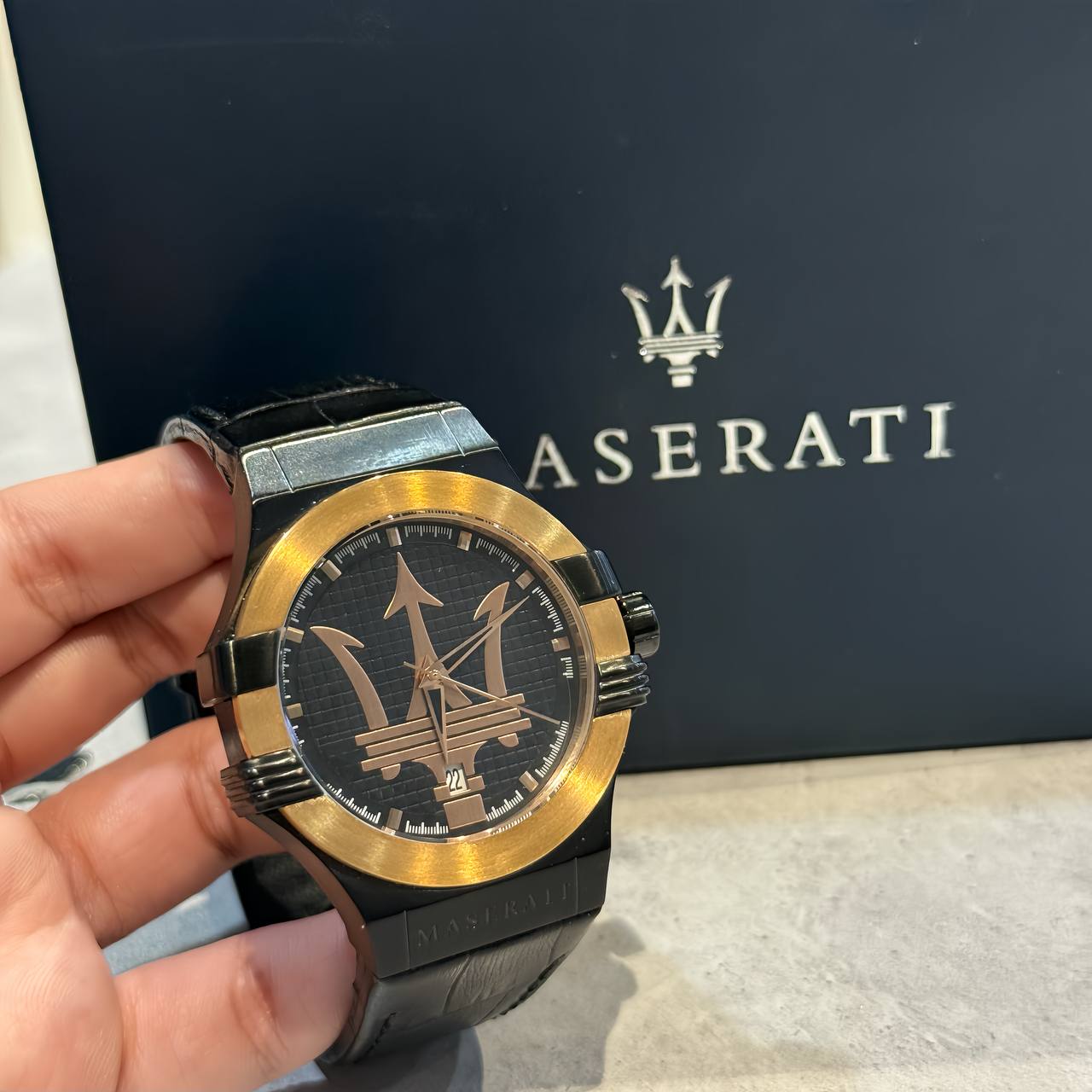 Đồng Hồ Maserati Potenza Quartz Black Dial Watch ** [R8851108032]