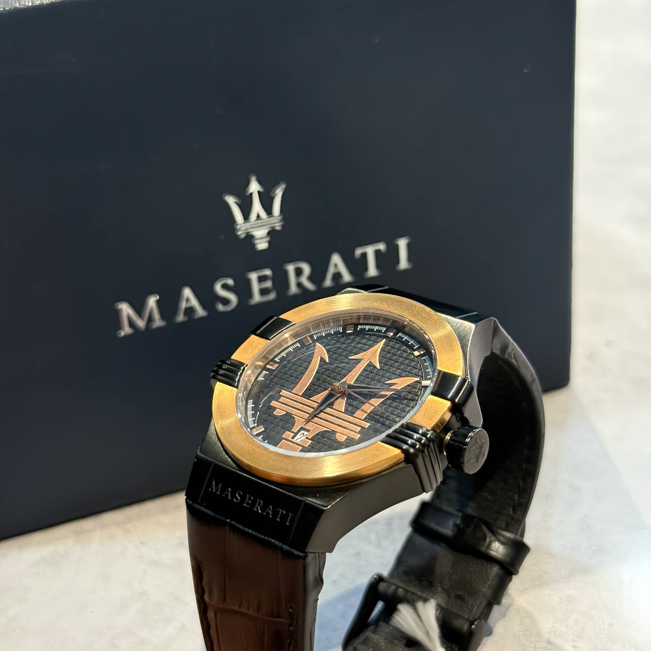 Đồng Hồ Maserati Potenza Quartz Black Dial Watch ** [R8851108032]