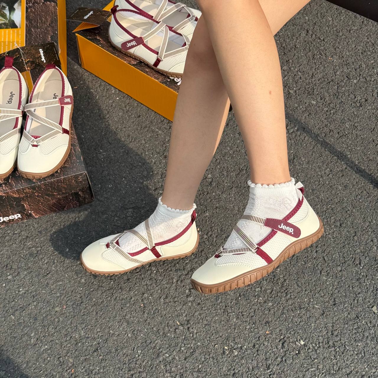 Giày Jeep Outdoor Shoes Women's Low Top ''Begie Red'' [P651W13111]