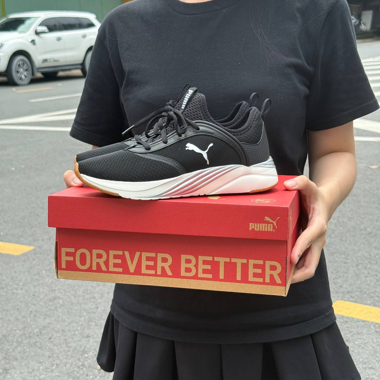 Softride Ruby Logo Luxe Running