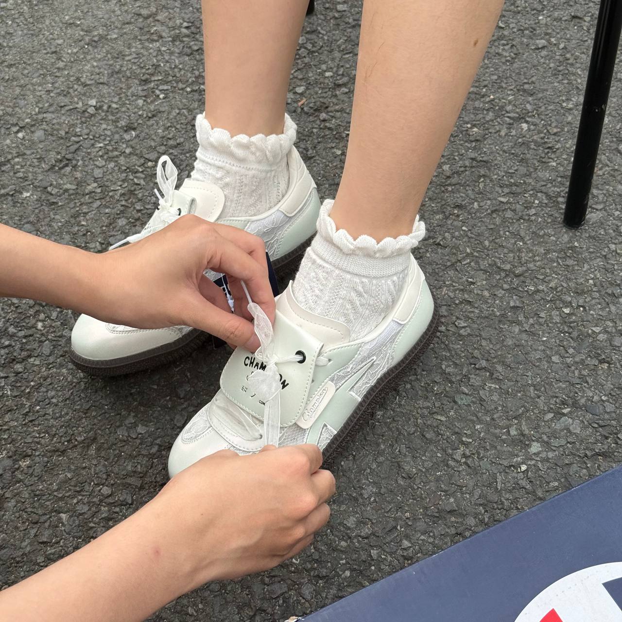 Giày Champion Essentials T-Trainer Yellowish