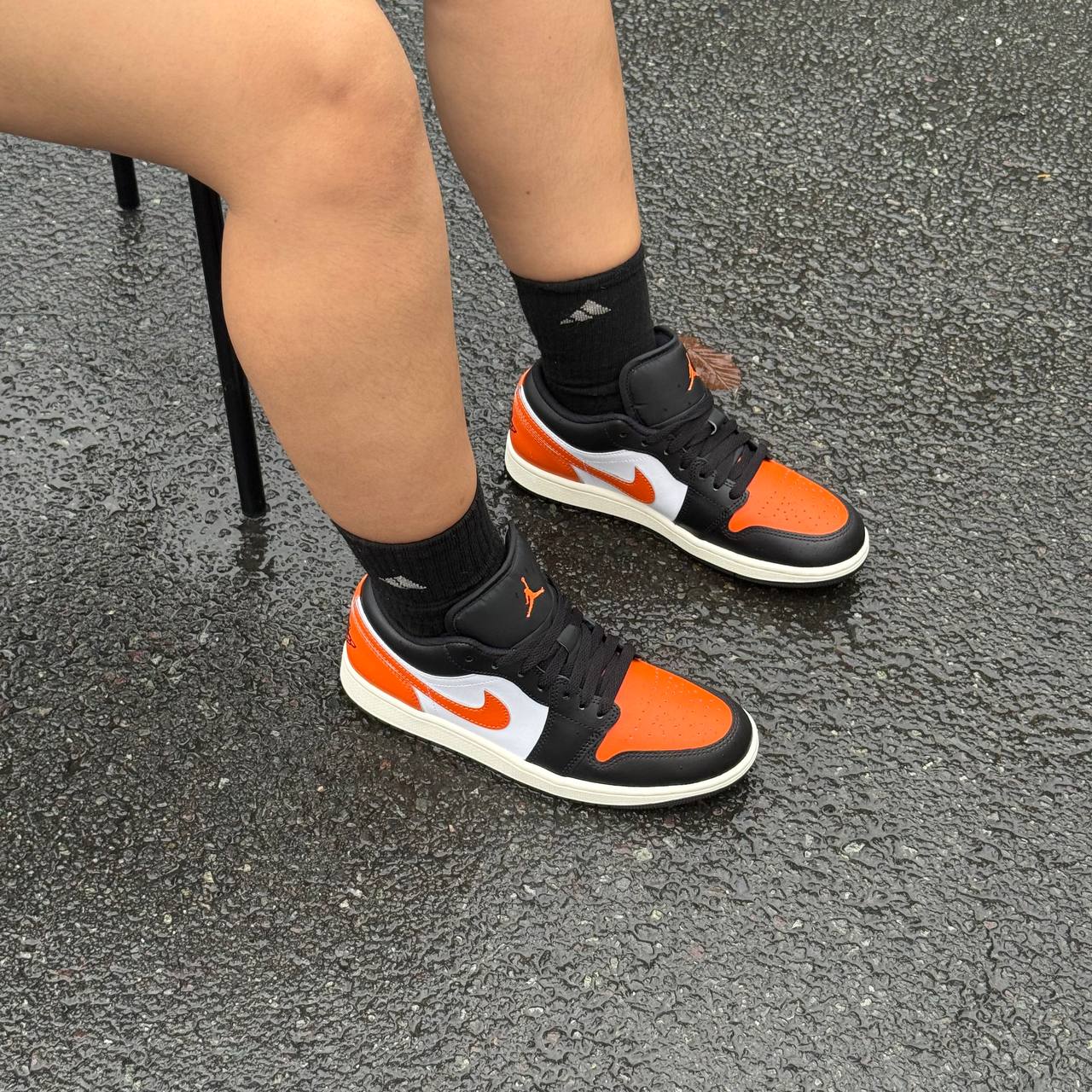 Giày Nike Air Jordan 1 Low ‘Shattered Backboard’ [553558 081]