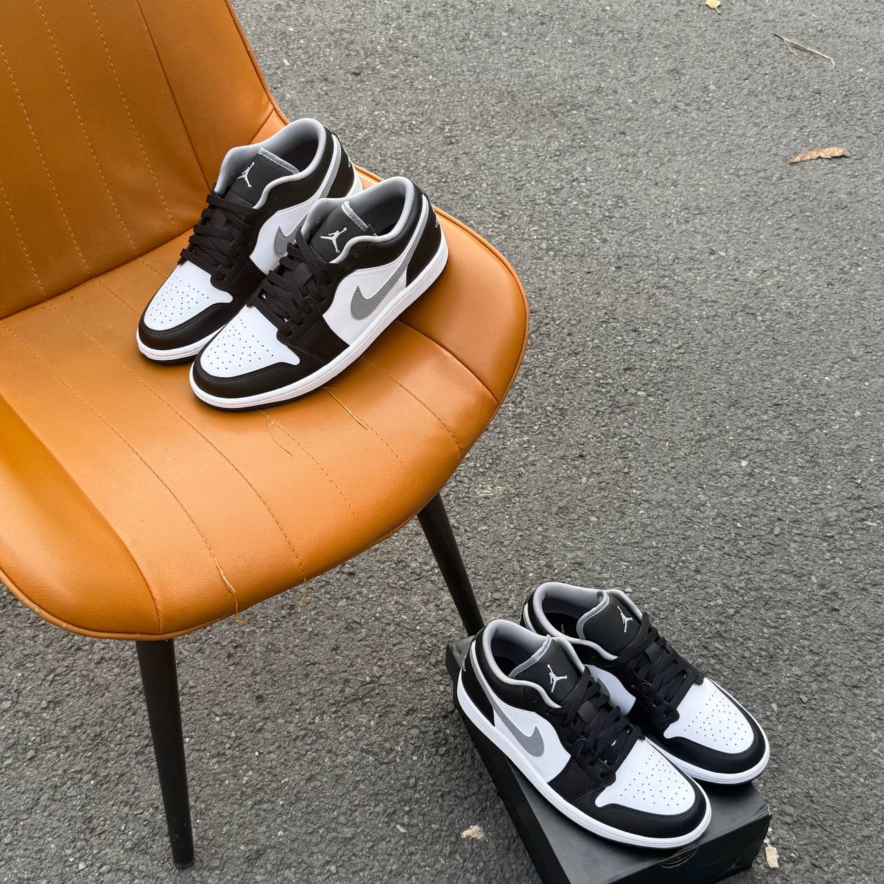Giày Nike Air Jordan 1 Low Black Medium Grey (Smoke v3) [553558 040]