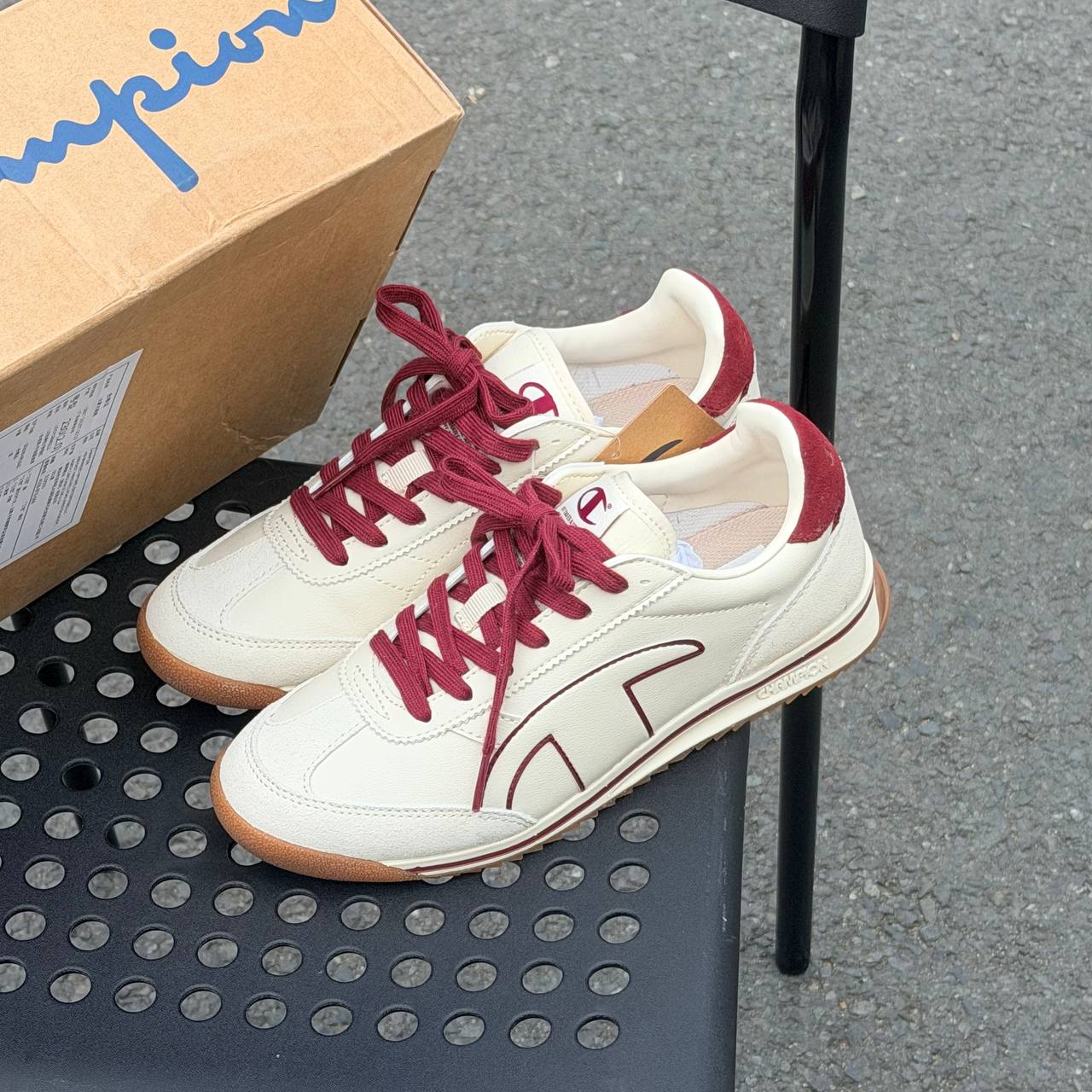 Giày Champion Legend 70’s Runner EC