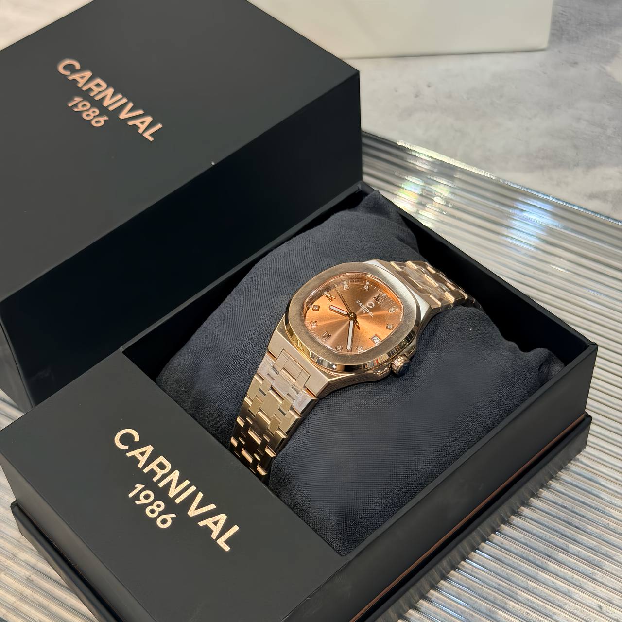 Đồng Hồ Carnival ''Brown '' [8160L]