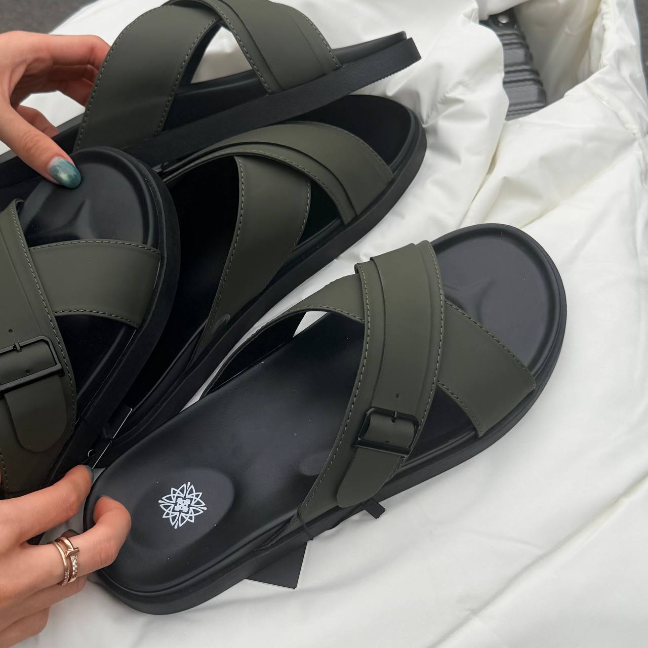 Dép Francis Mantini Darrel Premier Cross Strap Leather Olive Black