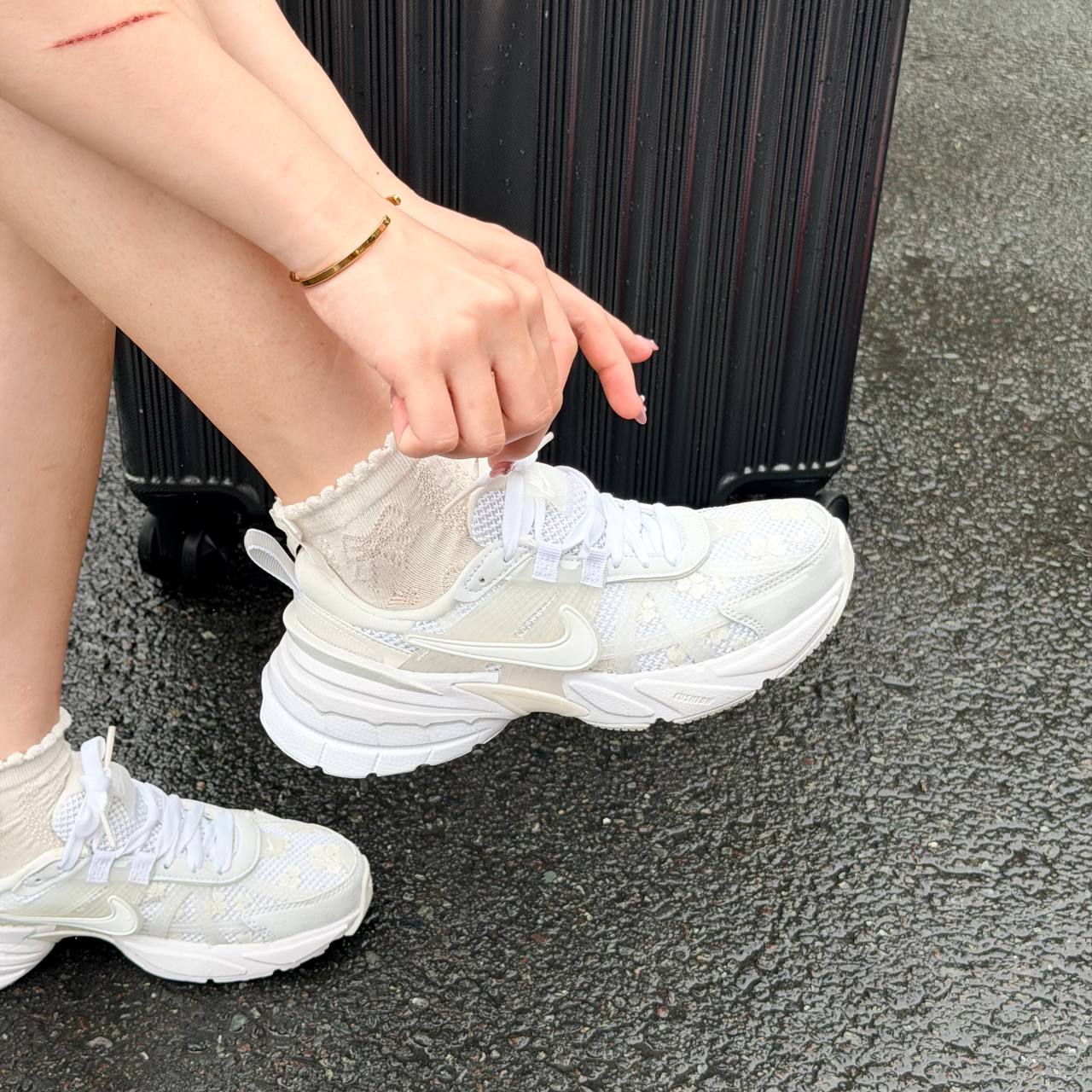 Giày Nike V2K Run ‘‘Summit White'’' [HJ5269 100]