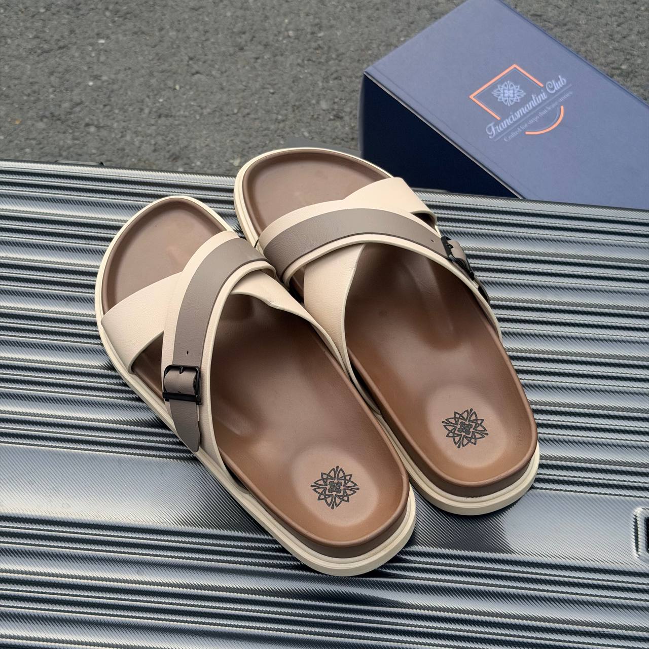 Dép Francis Mantini Darrel Premier Cross Strap Leather Cream Brown