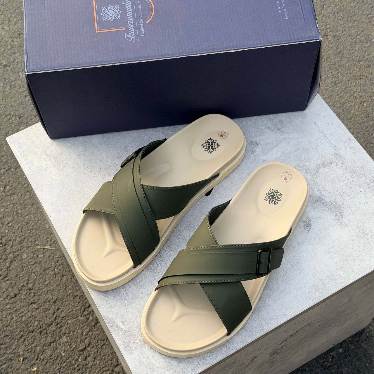 Dép Francis Mantini Darrel Premier Cross Strap Leather Olive Cream